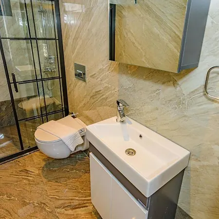 Soeguet 3 - 4 Bedroom With Jacuzzi In *