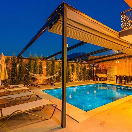 Soeguet 3 - 4 Bedroom With Jacuzzi In Vilă