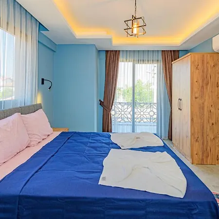 Vilă Soeguet 3 - 4 Bedroom With Jacuzzi In