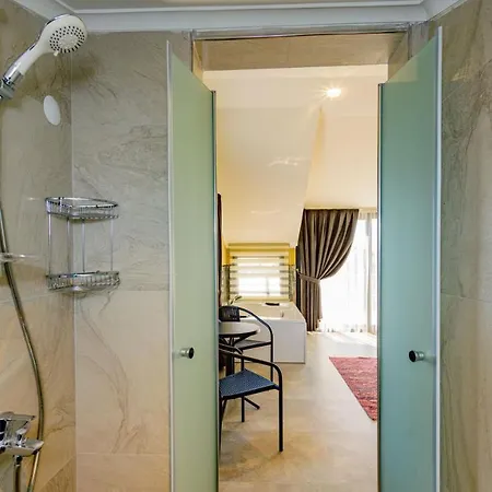 Soeguet 3 - 4 Bedroom With Jacuzzi In