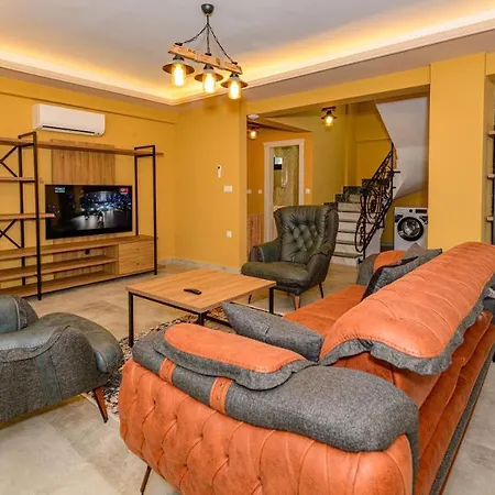 Soeguet 3 - 4 Bedroom With Jacuzzi In Vilă