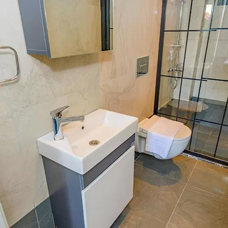 Soeguet 3 - 4 Bedroom With Jacuzzi In