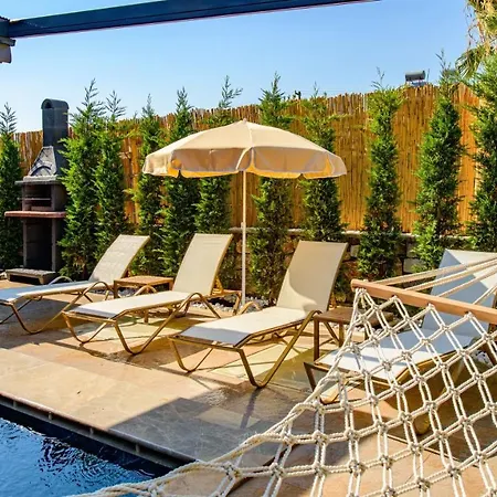 Soeguet 3 - 4 Bedroom With Jacuzzi In فيلة