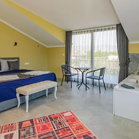 فيلة Soeguet 3 - 4 Bedroom With Jacuzzi In