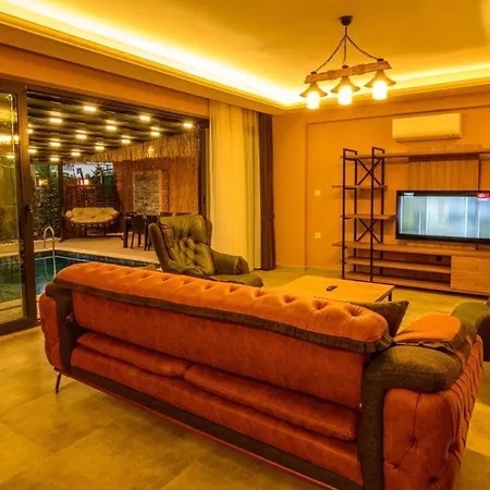 فيلة Soeguet 3 - 4 Bedroom With Jacuzzi In