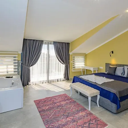 فيلة Soeguet 3 - 4 Bedroom With Jacuzzi In فتحية