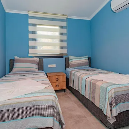 Soeguet 3 - 4 Bedroom With Jacuzzi In فتحية